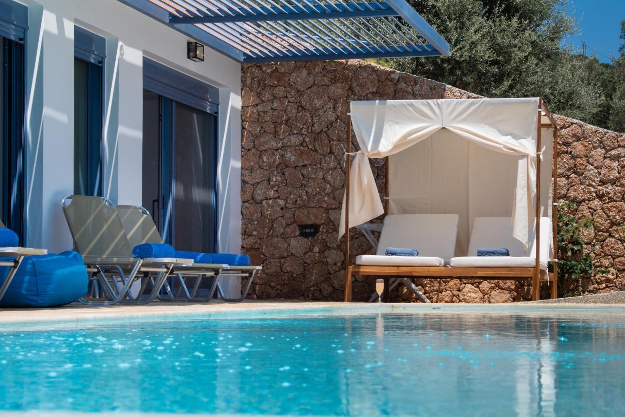 Calionas Suites ヴァシリキ エクステリア 写真